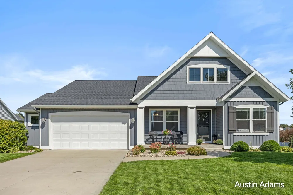 7713 Hawkin Street Allendale, MI 49401