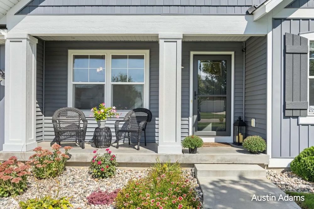 7713 Hawkin Street Allendale, MI 49401