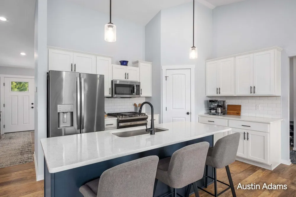 7713 Hawkin Street Allendale, MI 49401