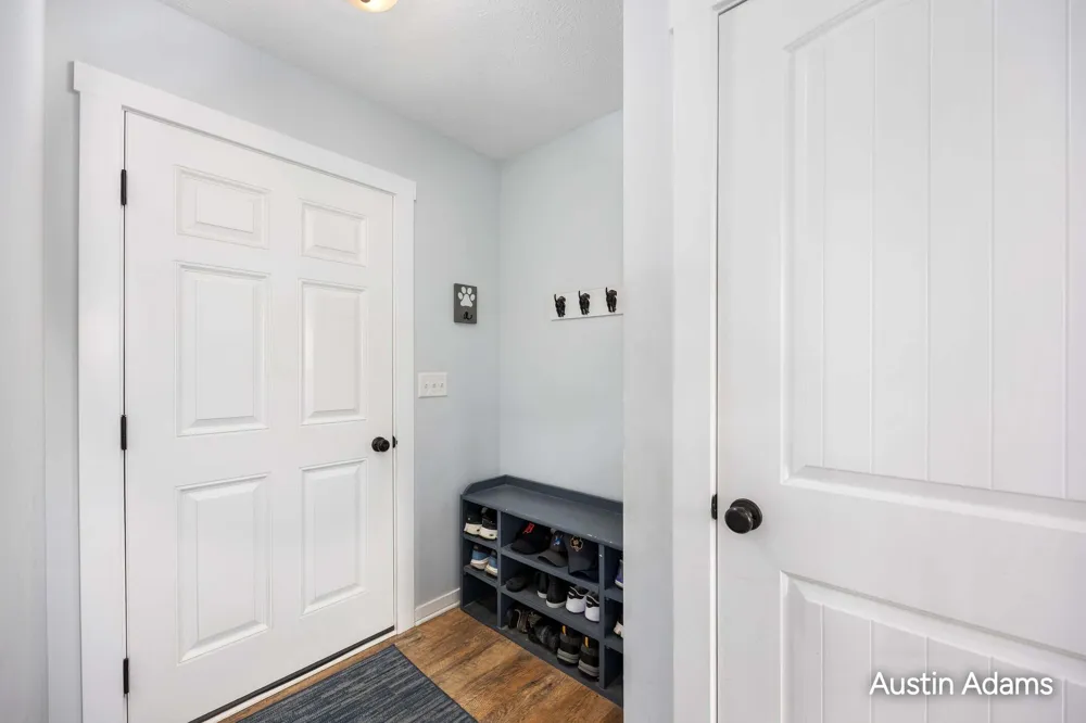 7713 Hawkin Street Allendale, MI 49401