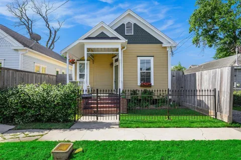 1317 Summer Street