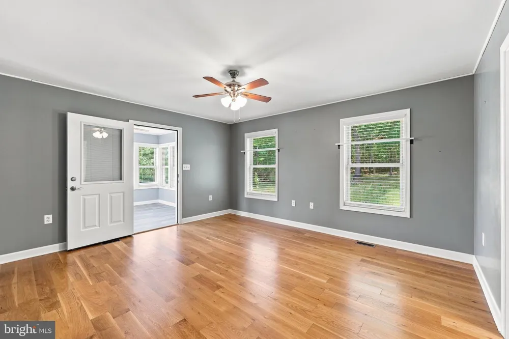 1960 SILER ROAD Winchester, VA 22603