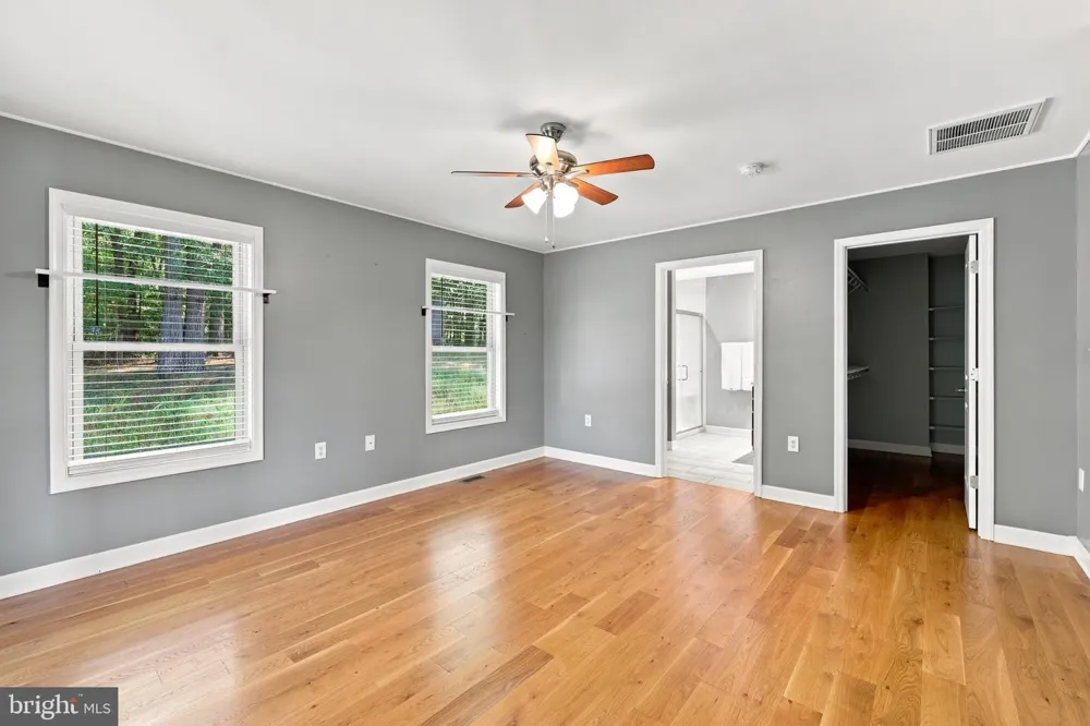 1960 SILER ROAD Winchester, VA 22603