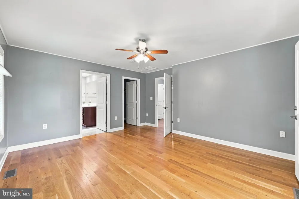 1960 SILER ROAD Winchester, VA 22603