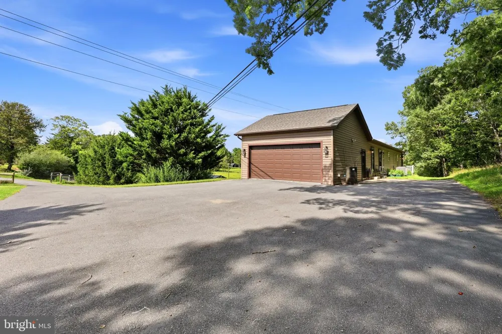 1960 SILER ROAD Winchester, VA 22603