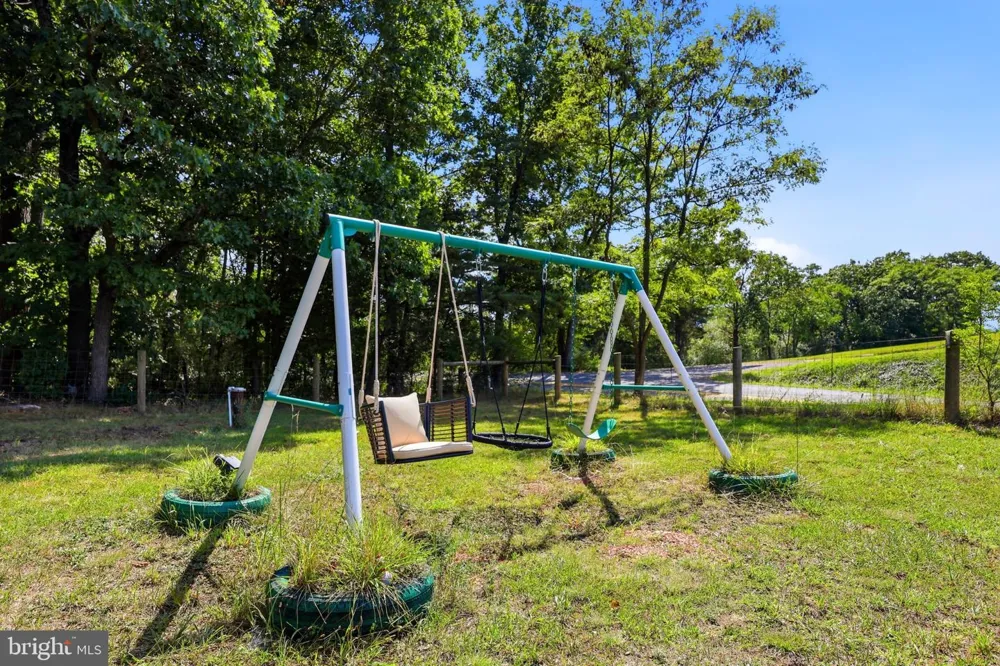 1960 SILER ROAD Winchester, VA 22603