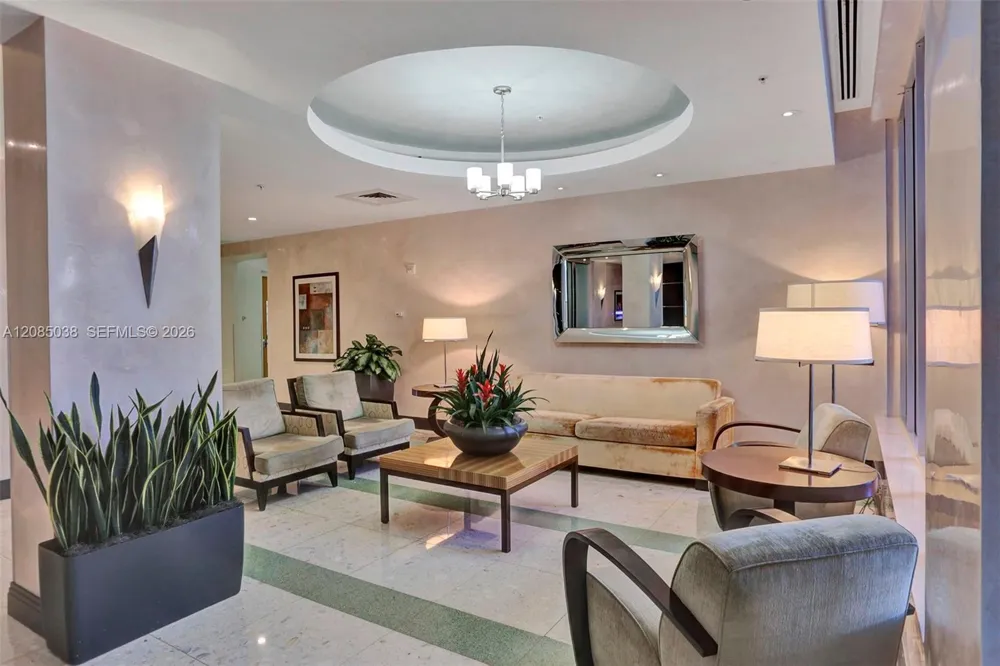 3901 S Ocean Dr #11L Hollywood, FL 33019