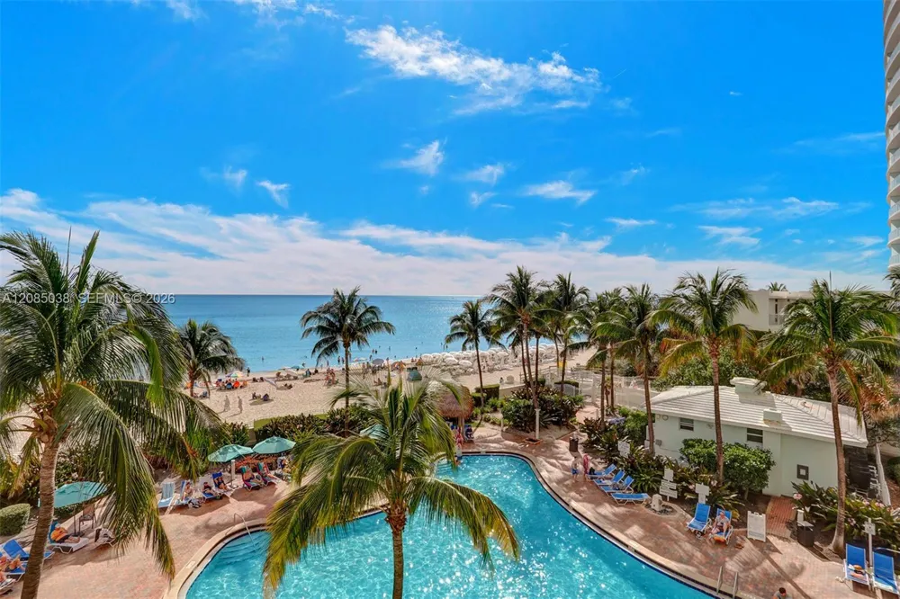 3901 S Ocean Dr #11L Hollywood, FL 33019