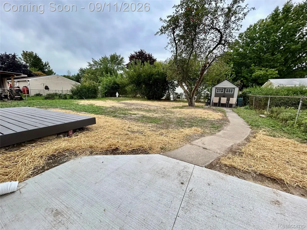 15460 Collins Street Romulus City, MI 48174