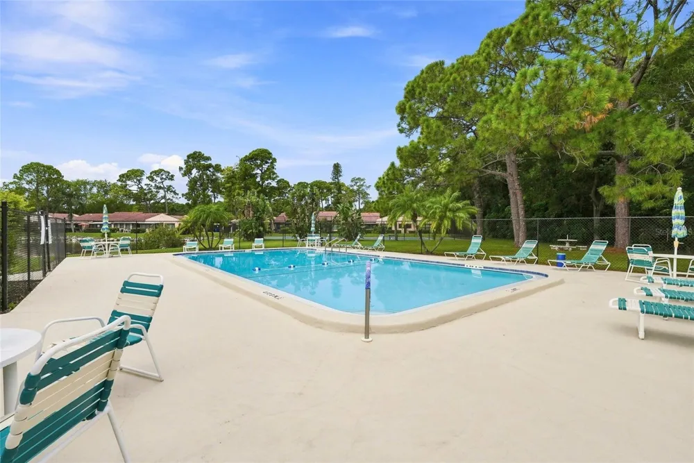 9769 86TH AVENUE #9769 Seminole, FL 33777
