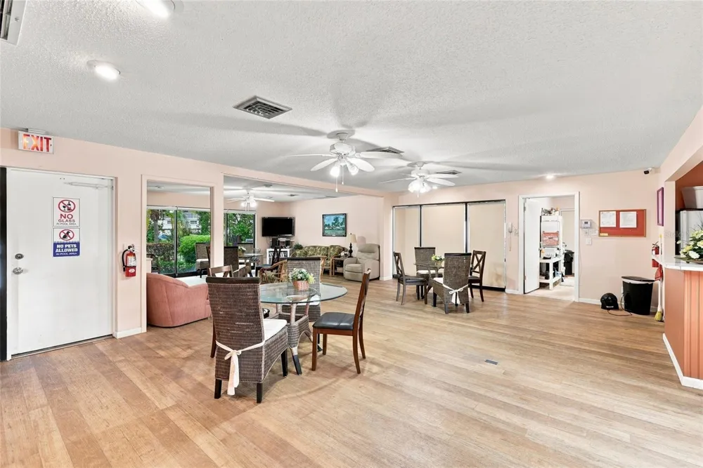 9769 86TH AVENUE #9769 Seminole, FL 33777