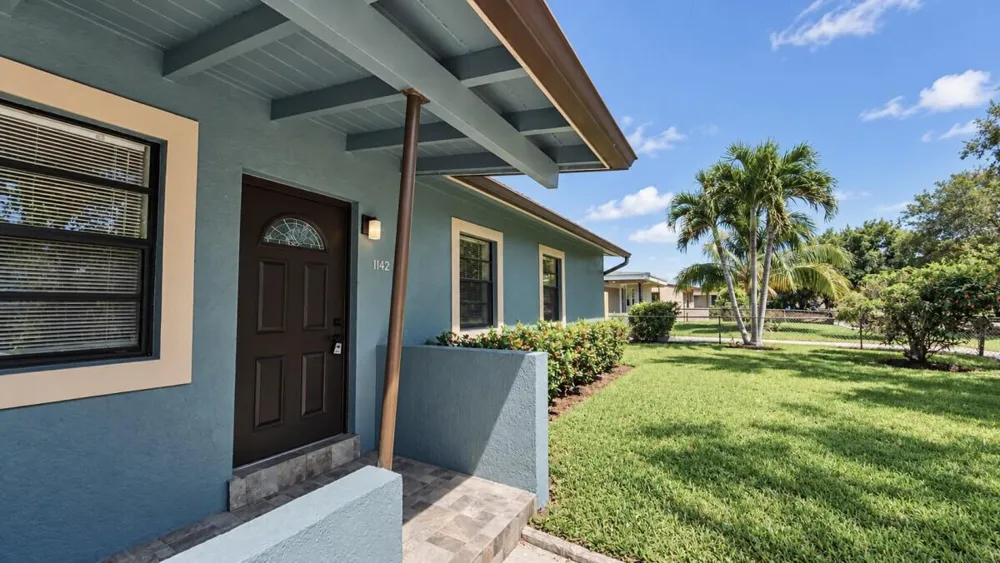 1142 Chateau Park Drive Fort Lauderdale, FL 33311