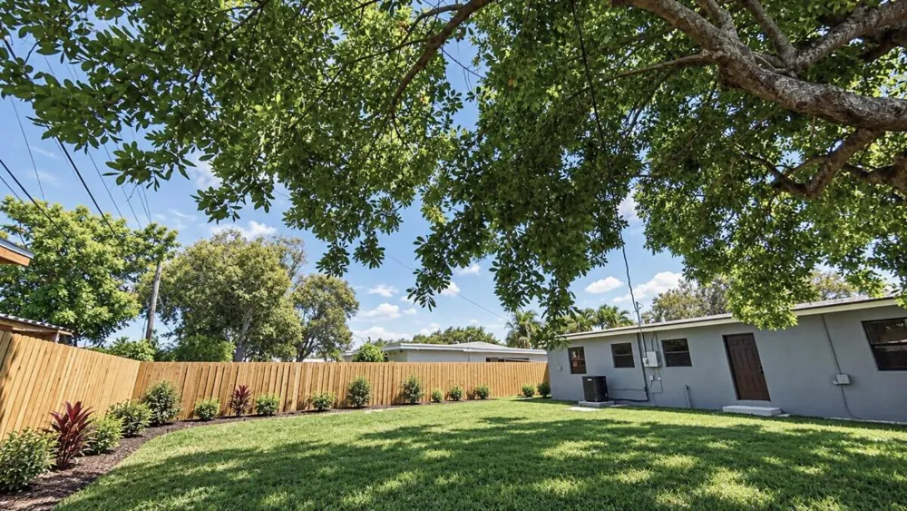1142 Chateau Park Drive Fort Lauderdale, FL 33311