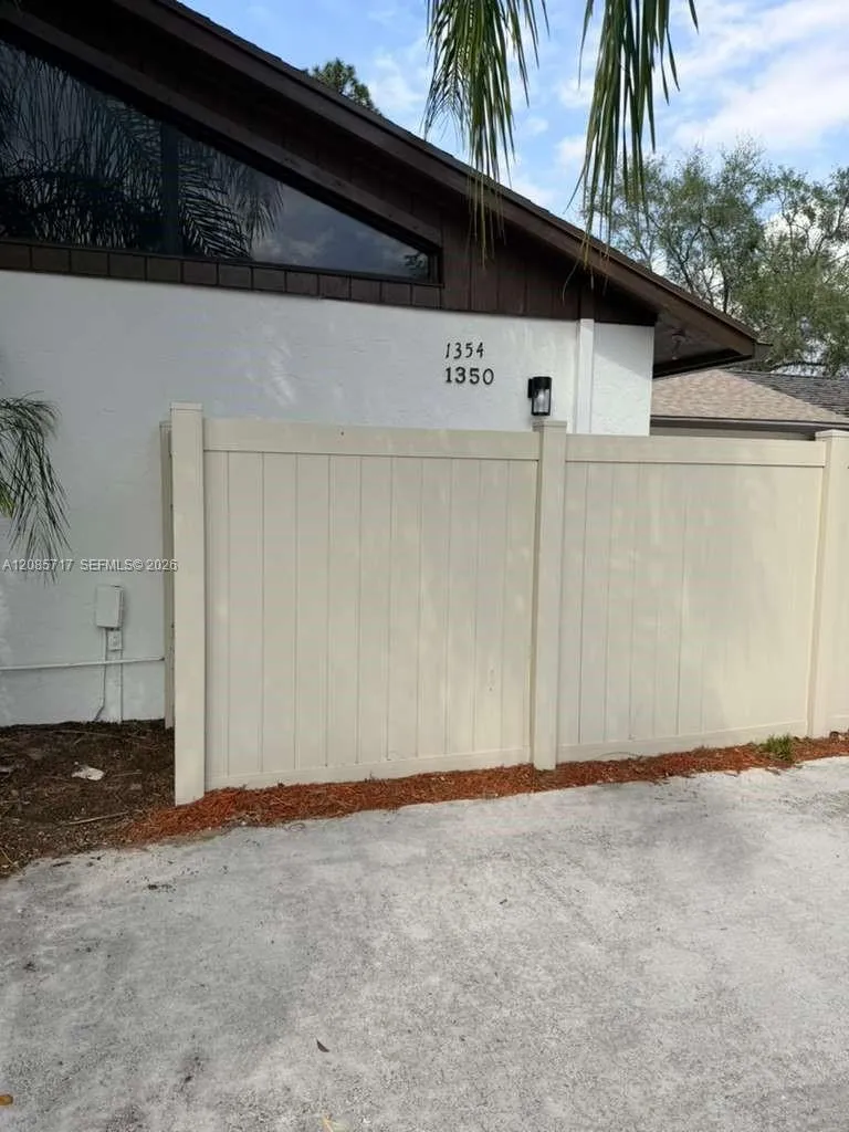 1350 PERIWINKLE PL #0 Wellington, FL 33414