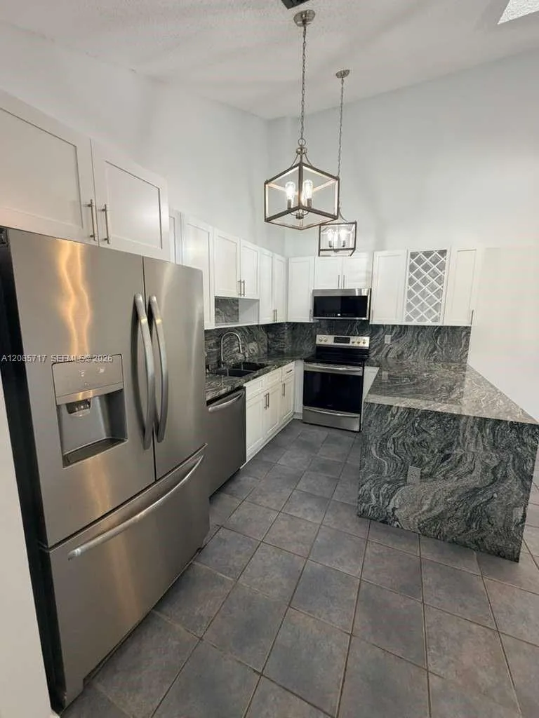 1350 PERIWINKLE PL #0 Wellington, FL 33414
