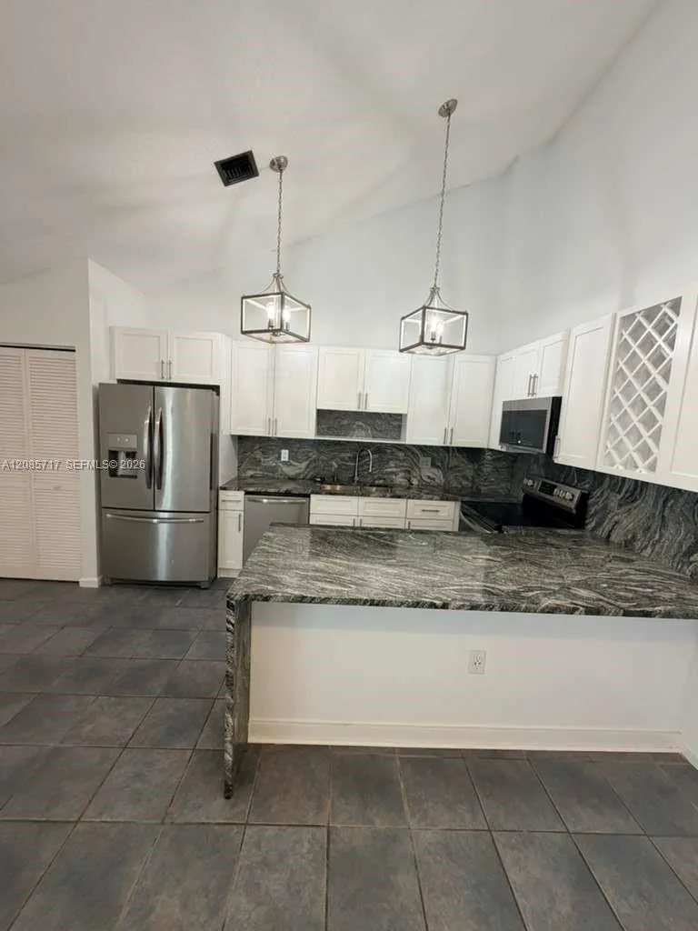 1350 PERIWINKLE PL #0 Wellington, FL 33414