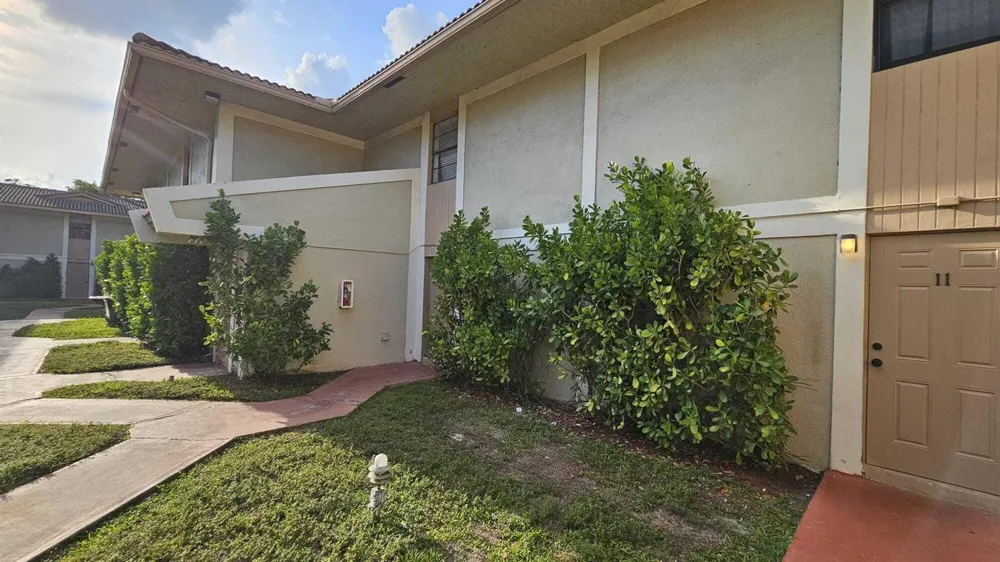 8801 W Sample Road #11 Coral Springs, FL 33065