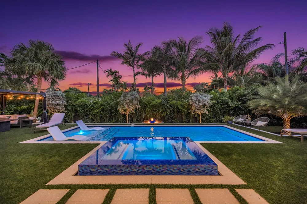 215 NE 28TH COURT Wilton Manors, FL 33334