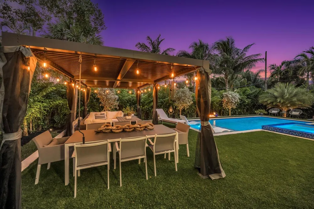 215 NE 28TH COURT Wilton Manors, FL 33334