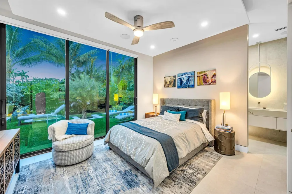 215 NE 28TH COURT Wilton Manors, FL 33334
