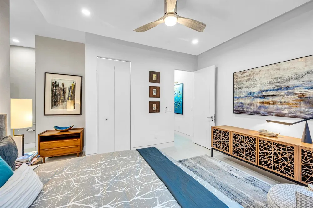 215 NE 28TH COURT Wilton Manors, FL 33334