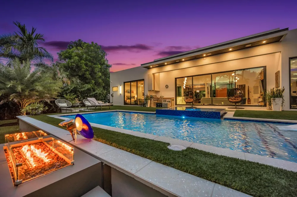 215 NE 28TH COURT Wilton Manors, FL 33334