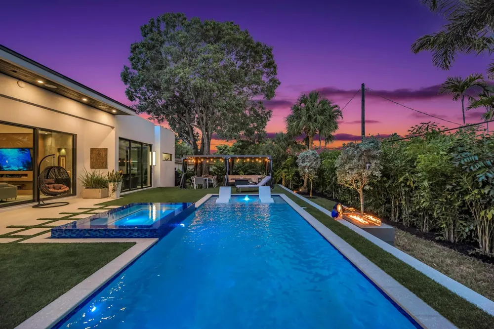 215 NE 28TH COURT Wilton Manors, FL 33334