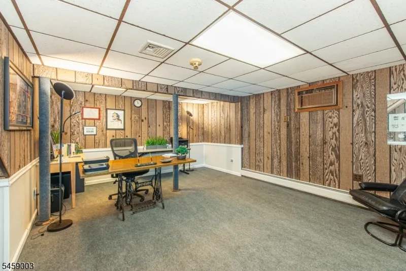 10 Weiss Dr Montville, NJ 07082