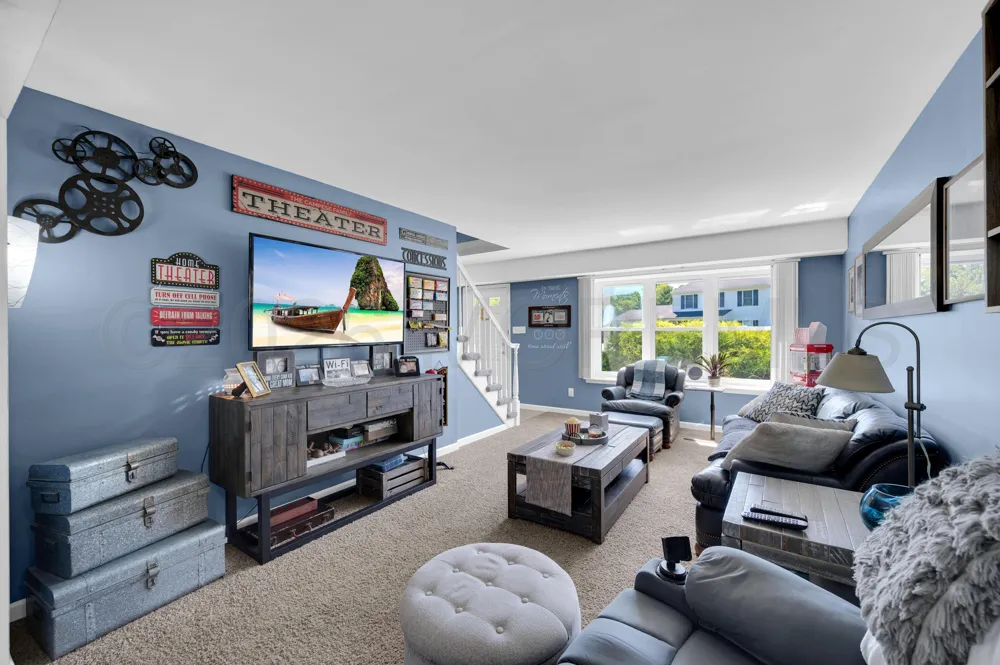 12 Yellowstone Lane Howell, NJ 07731