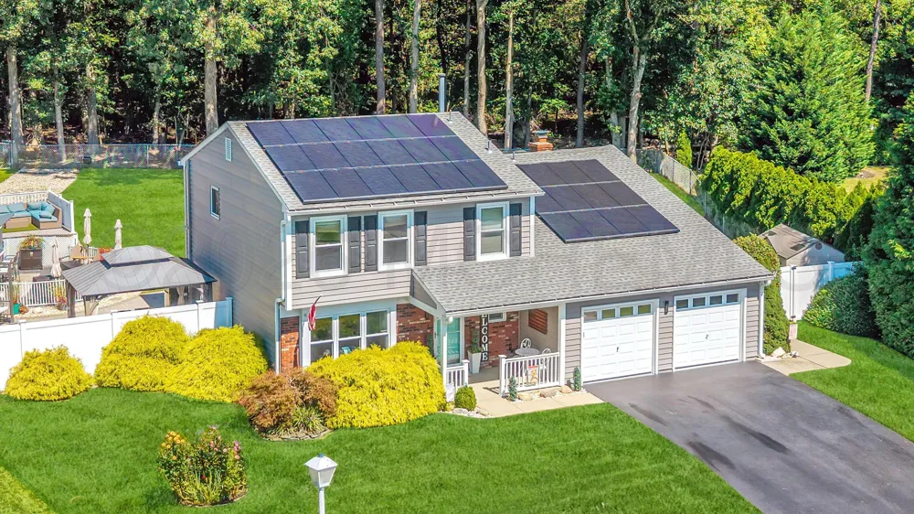 12 Yellowstone Lane Howell, NJ 07731