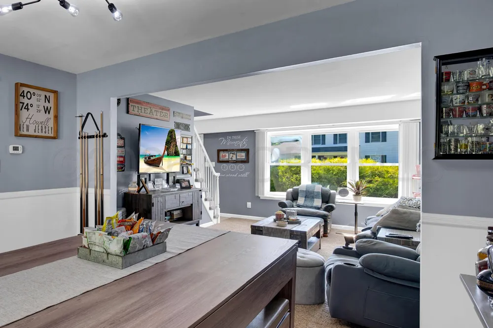 12 Yellowstone Lane Howell, NJ 07731