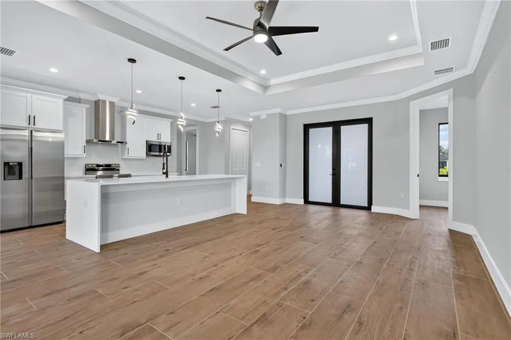3261 31ST AVENUE NE Naples, FL 34120