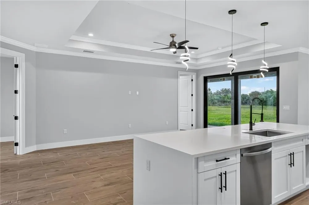 3261 31ST AVENUE NE Naples, FL 34120