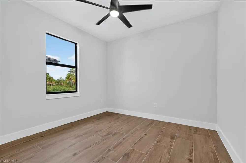 3261 31ST AVENUE NE Naples, FL 34120