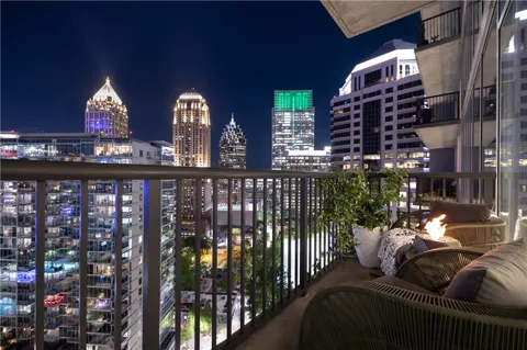 1080 Peachtree Street NE #2011