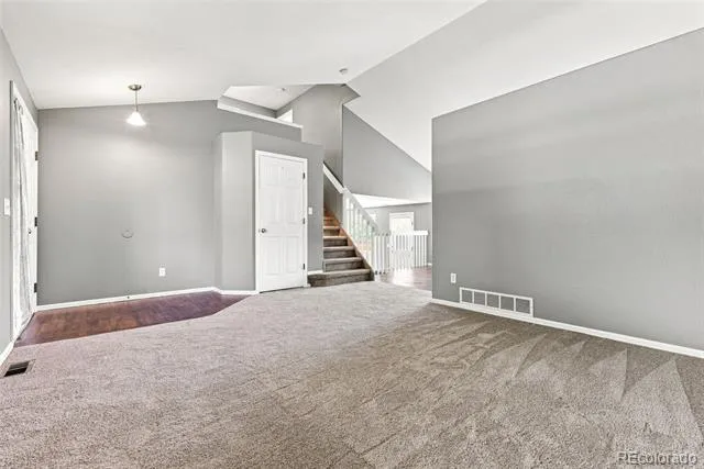 5307 S Liverpool Way Centennial, CO 80015