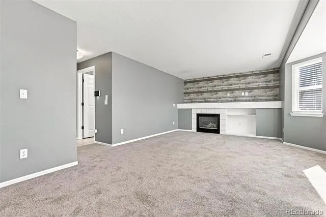 5307 S Liverpool Way Centennial, CO 80015