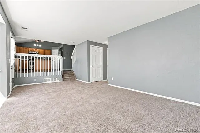 5307 S Liverpool Way Centennial, CO 80015