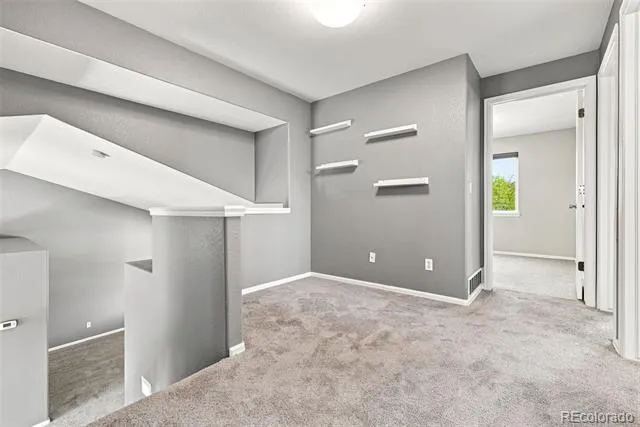 5307 S Liverpool Way Centennial, CO 80015