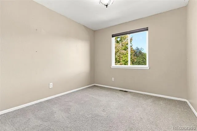 5307 S Liverpool Way Centennial, CO 80015