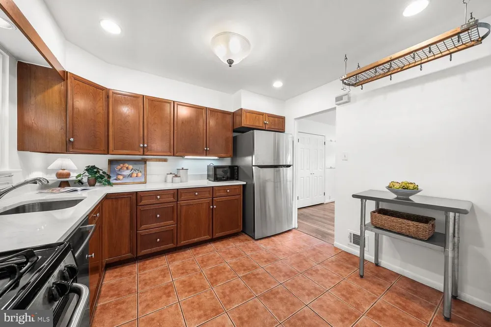 2305 PEGGY LANE Silver Spring, MD 20910
