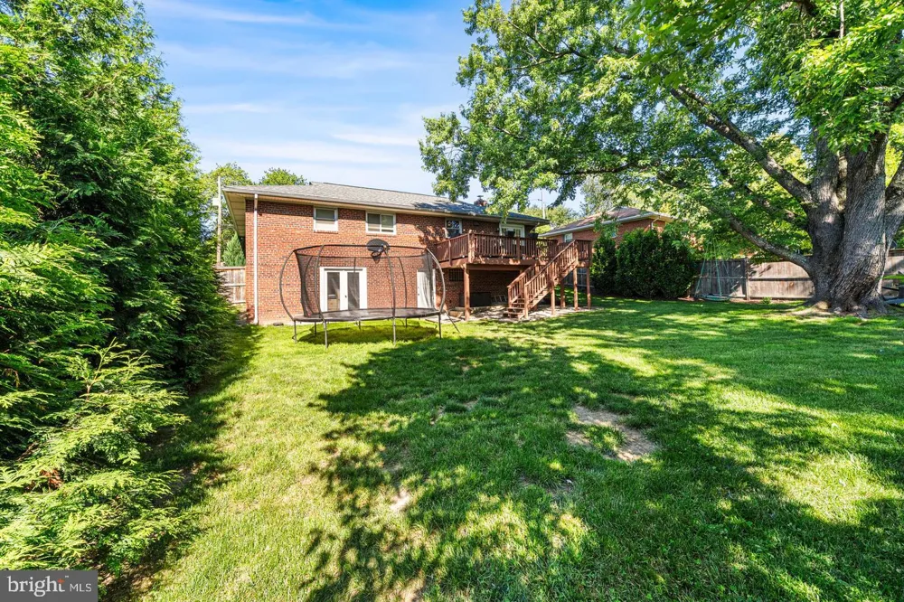 2305 PEGGY LANE Silver Spring, MD 20910