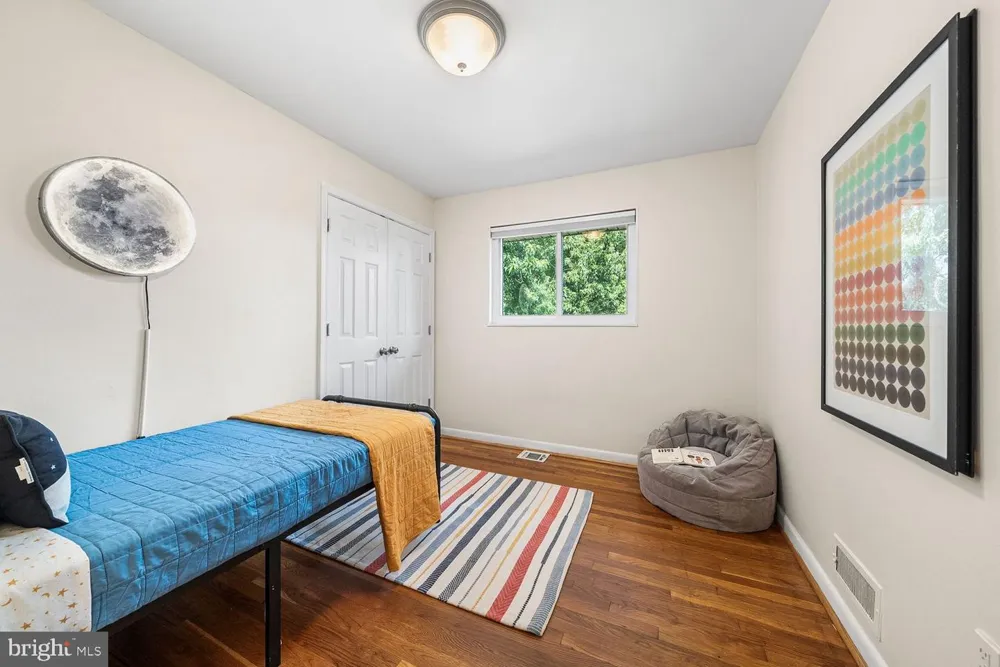 2305 PEGGY LANE Silver Spring, MD 20910