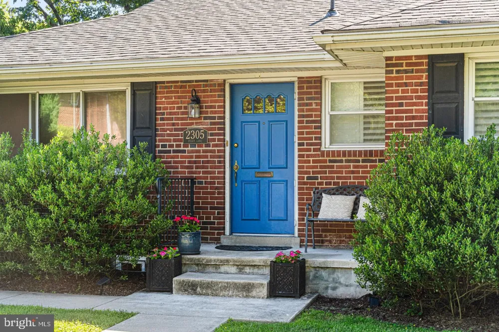 2305 PEGGY LANE Silver Spring, MD 20910