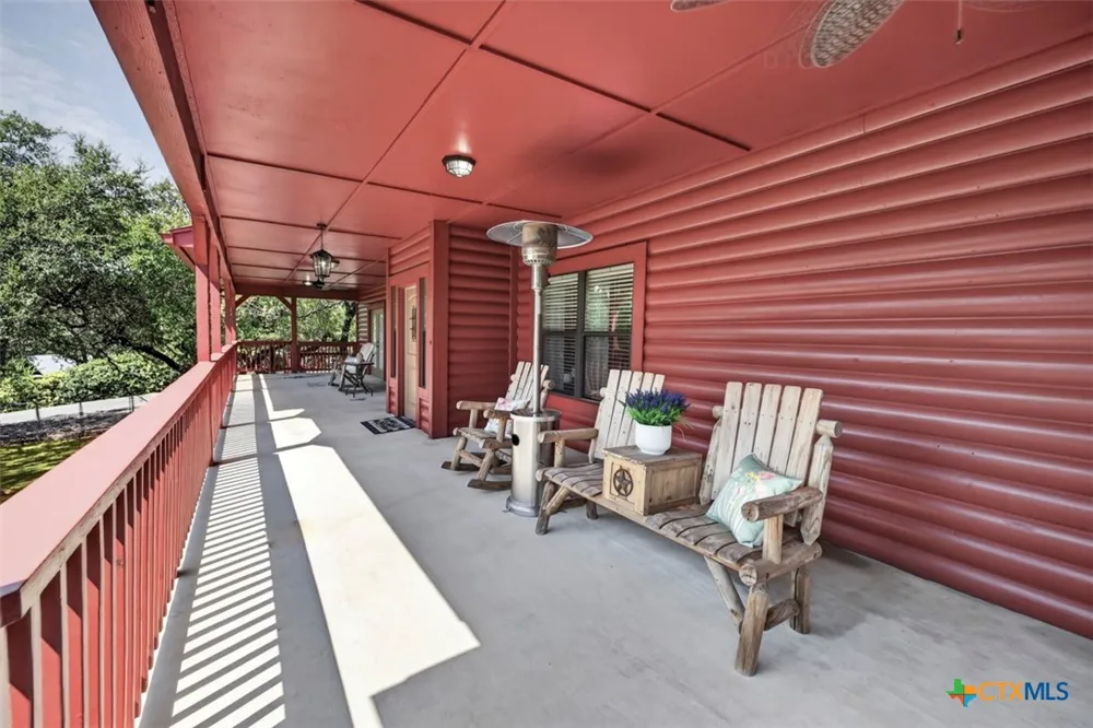 138 Canyon Creek Canyon Lake, TX 78133