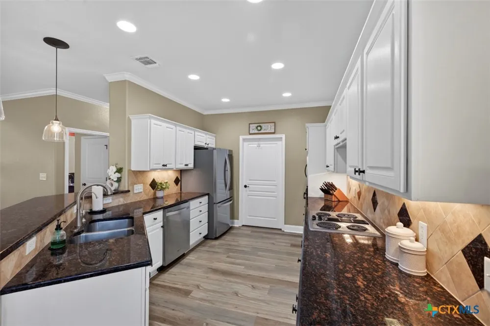 138 Canyon Creek Canyon Lake, TX 78133