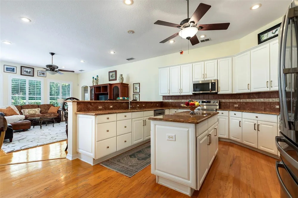 747 MUSAGO RUN Lake Mary, FL 32746