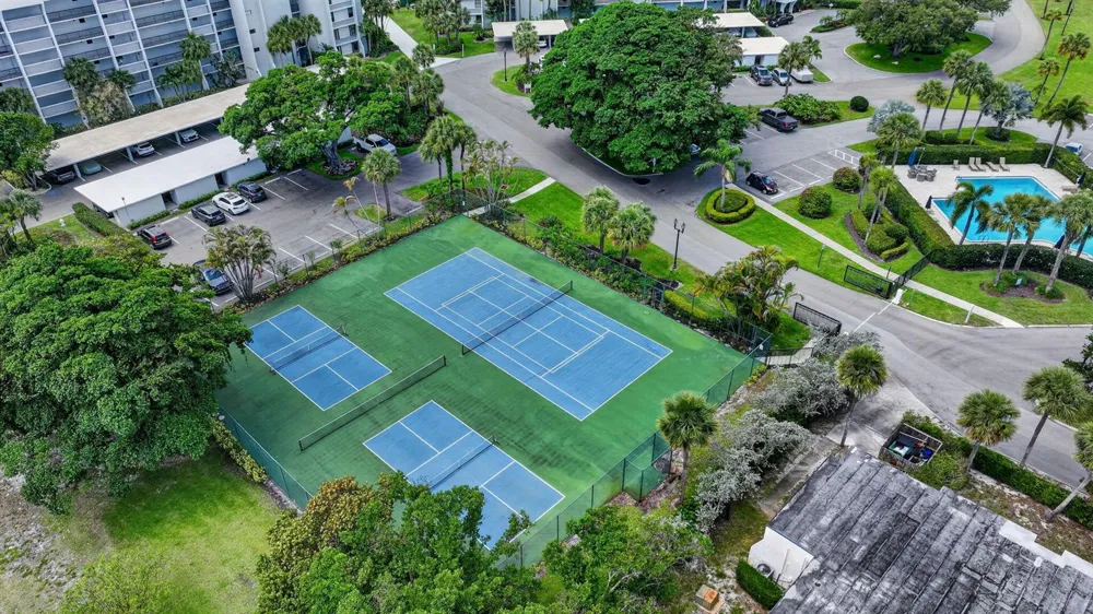 1748 Jupiter Cove Drive #319 Jupiter, FL 33469
