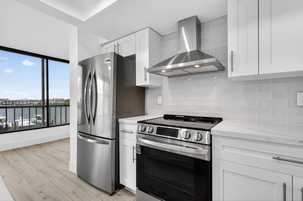 1748 Jupiter Cove Drive #319 Jupiter, FL 33469