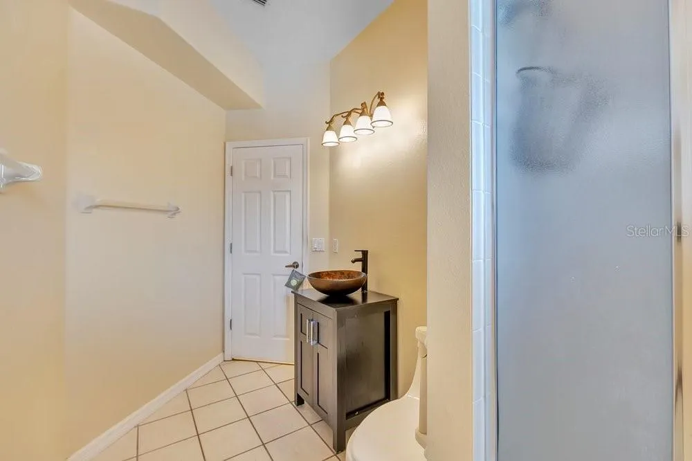 407 THUNDER GULCH COURT Orlando, FL 32824